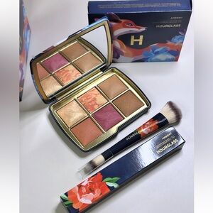 HOURGLASS AMBIENT LIGHTING EDIT UNLOCKED FOX Palette & BRUSH 2pc Set 2025